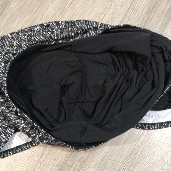 Tranquility Black & White Print Stretch Skort size XXL - Picture 3 of 9